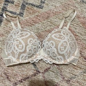 Victoria’s Secret Bombshell Bra